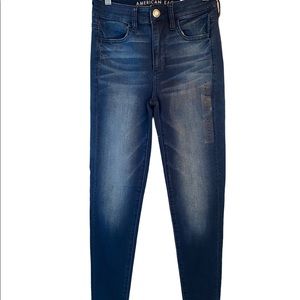 NWT American Eagle jeans size 2